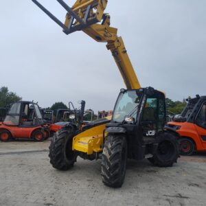Ładowarka teleskopowa JCB